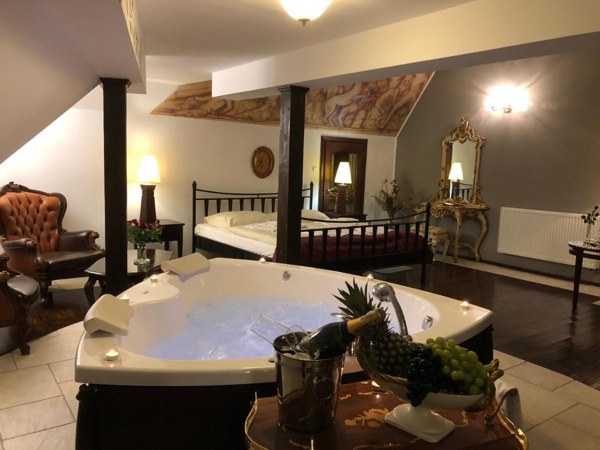Restauracja - Hotel Mocca D'Oro 米科武夫 外观 照片