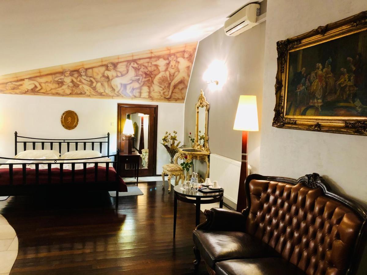 Restauracja - Hotel Mocca D'Oro 米科武夫 外观 照片