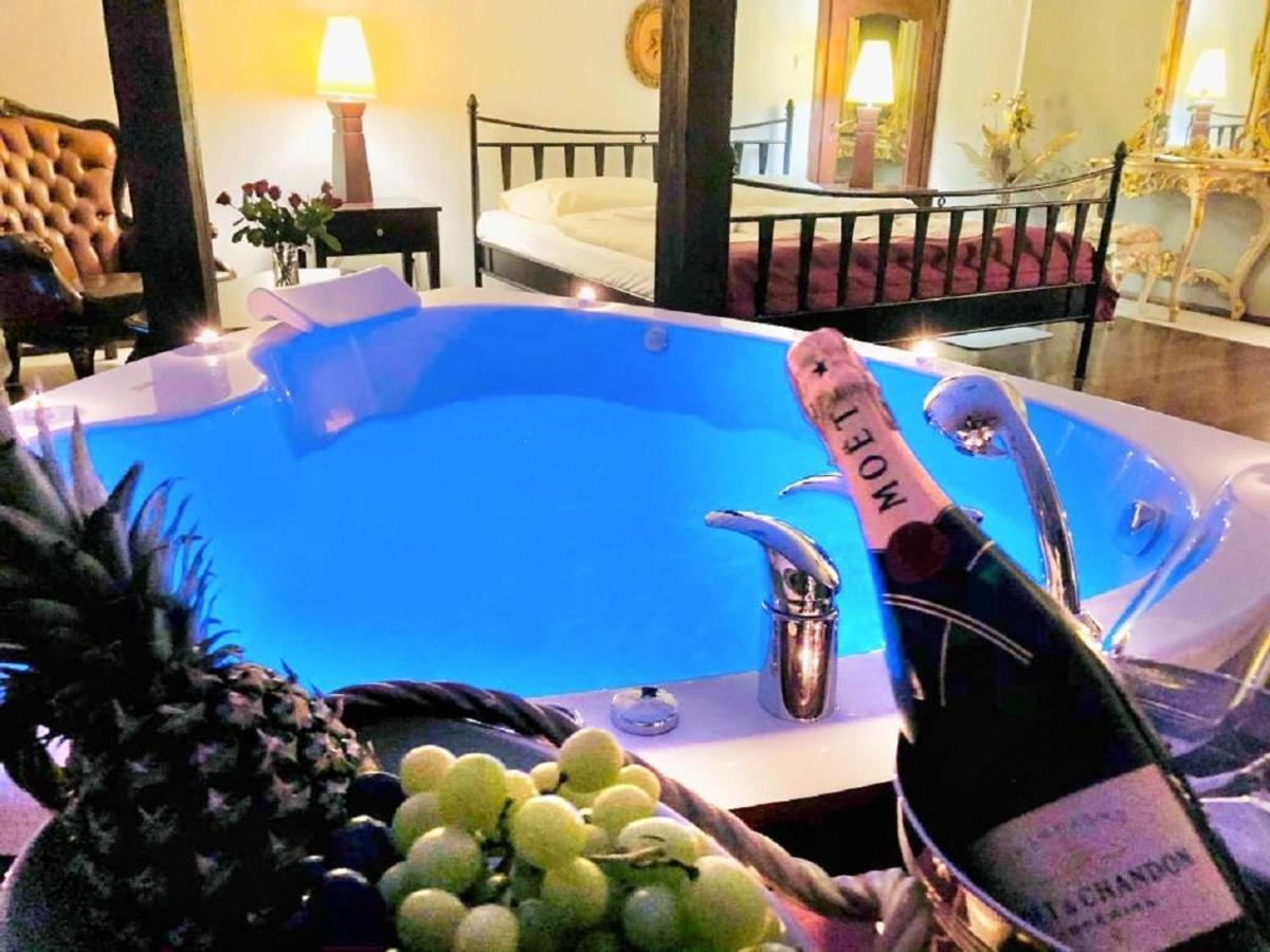 Restauracja - Hotel Mocca D'Oro 米科武夫 外观 照片