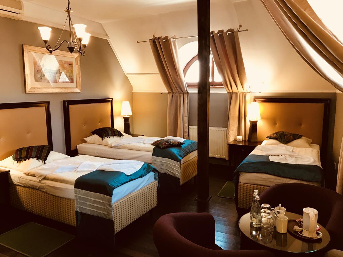 Restauracja - Hotel Mocca D'Oro 米科武夫 外观 照片