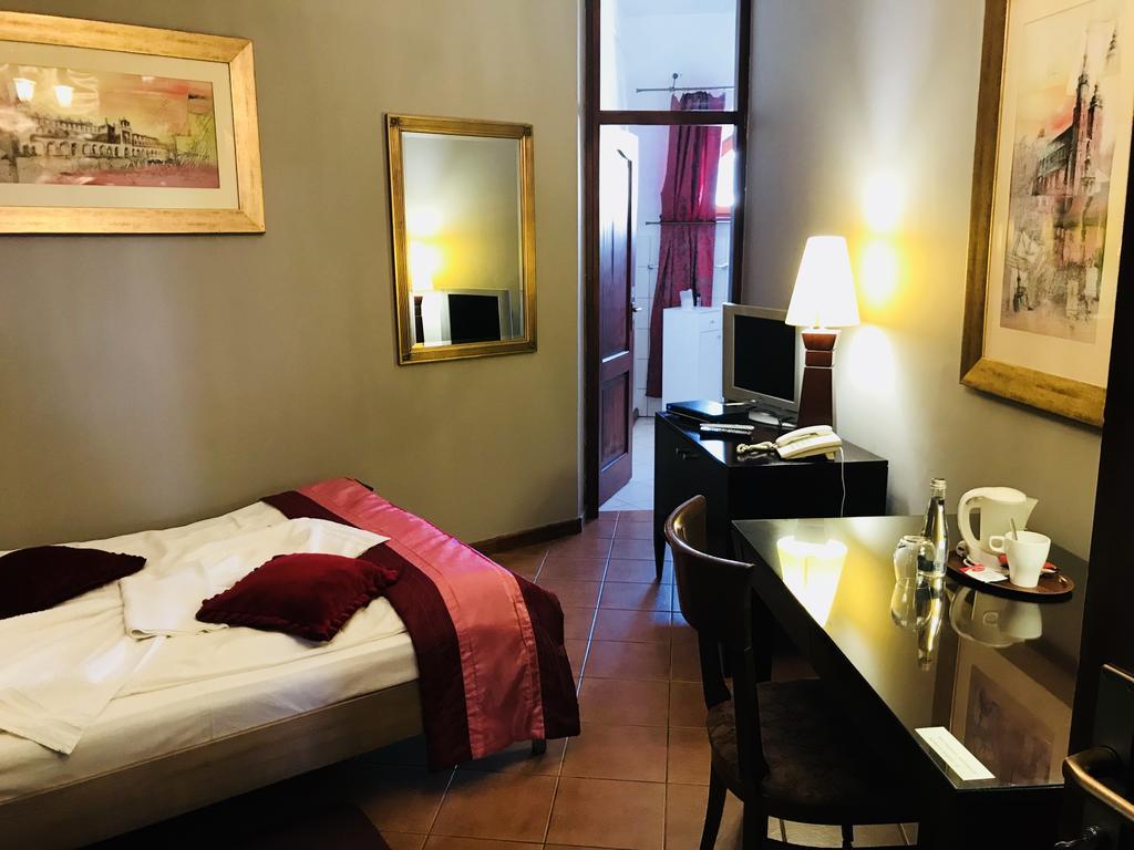 Restauracja - Hotel Mocca D'Oro 米科武夫 外观 照片